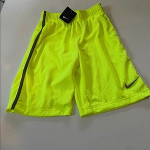 Nike short